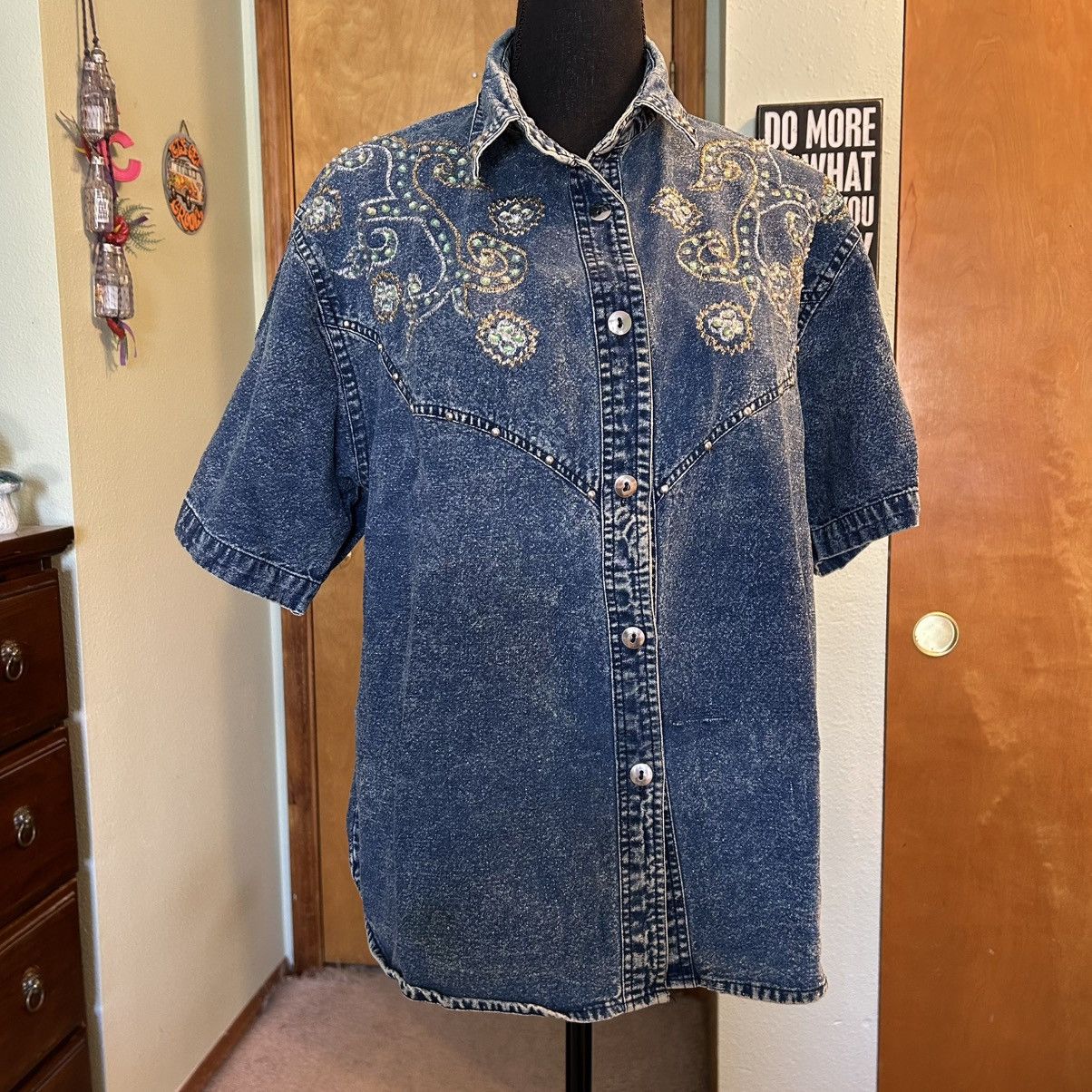 Other Vintage denim acid washed SS button down embroidered top S Size S / US 4 / IT 40 - 1 Thumbnail