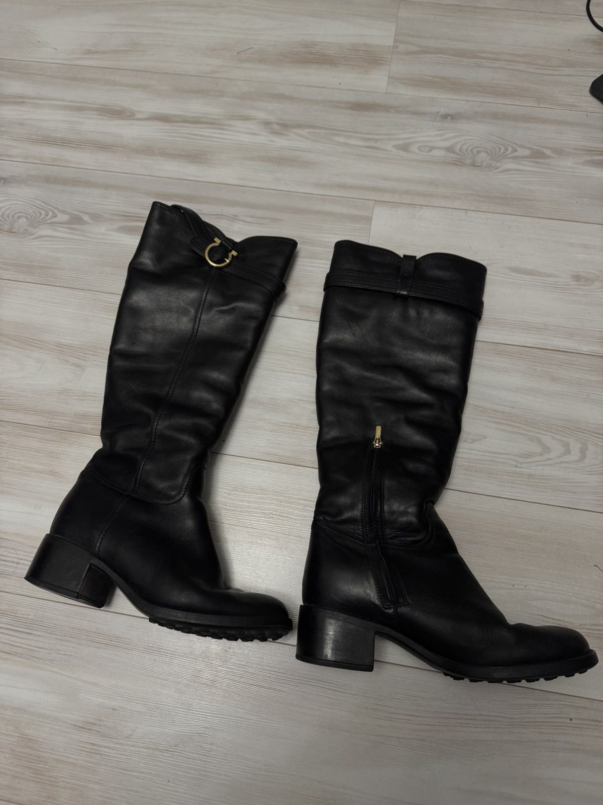 Salvatore Ferragamo Salvatore Ferragamo Leather Knee High Boots Gancini Gold Size US 9.5 / IT 39.5 - 11 Thumbnail