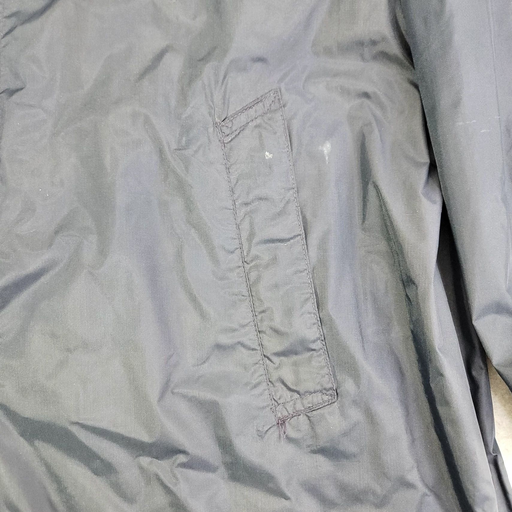 Vintage VINTAGE Brownwood Mfg. Co. Coat Mens 40 Blue Nylon Raincoat Military USAF 70s Size US XXS / EU 40 - 3 Thumbnail