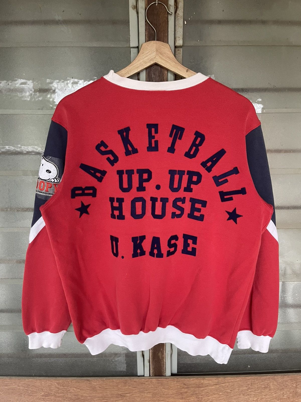 Nike Vintage 80's Nike Snoopy Basketball Up House U. Kase Size US L / EU 52-54 / 3 - 1 Thumbnail
