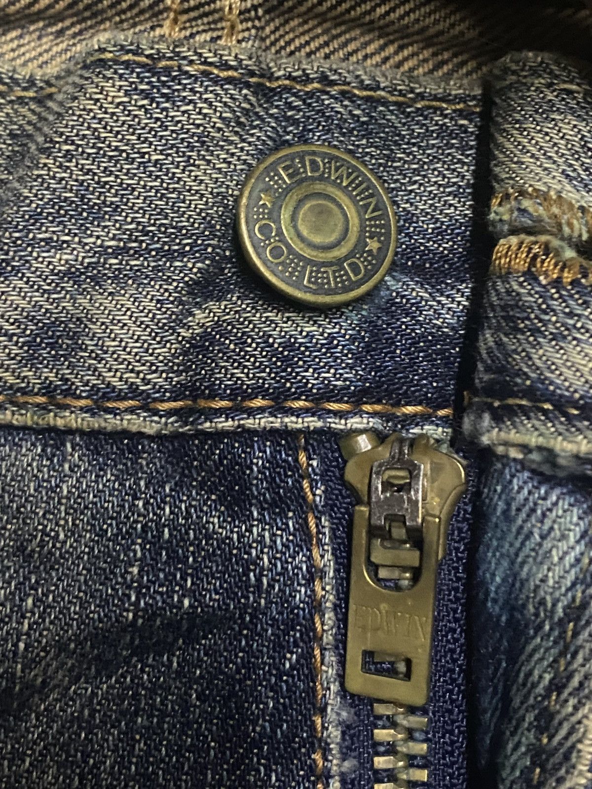 Japanese Brand Vintage Edwin International Basic Mud Wash Distressed Jeans Size US 31 - 12 Thumbnail