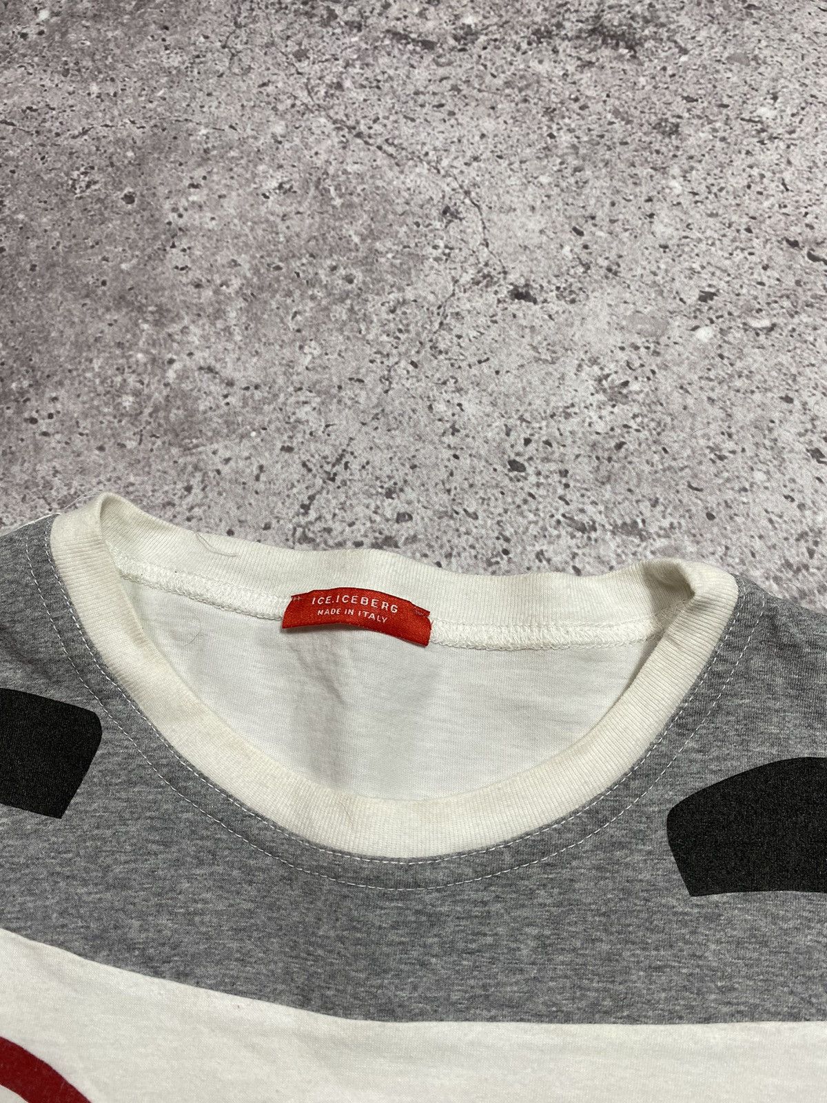 Iceberg Vintage ICEBERG 00’s United Artist Corporation Tshirt Size US M / EU 48-50 / 2 - 2 Thumbnail