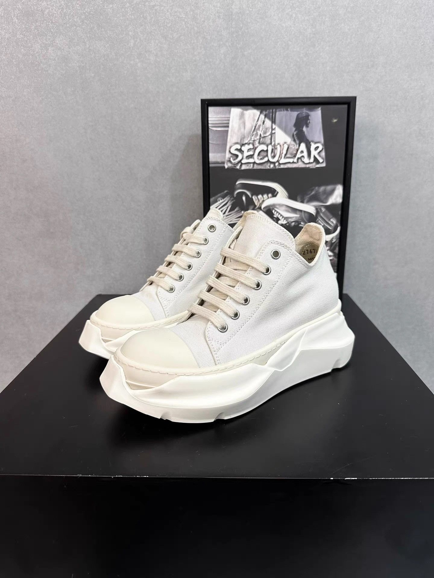 Rick Owens Rick Owens 23SS Thick Sole Tank Shoes K34 Size US 5 / IT 35 - 1 Thumbnail