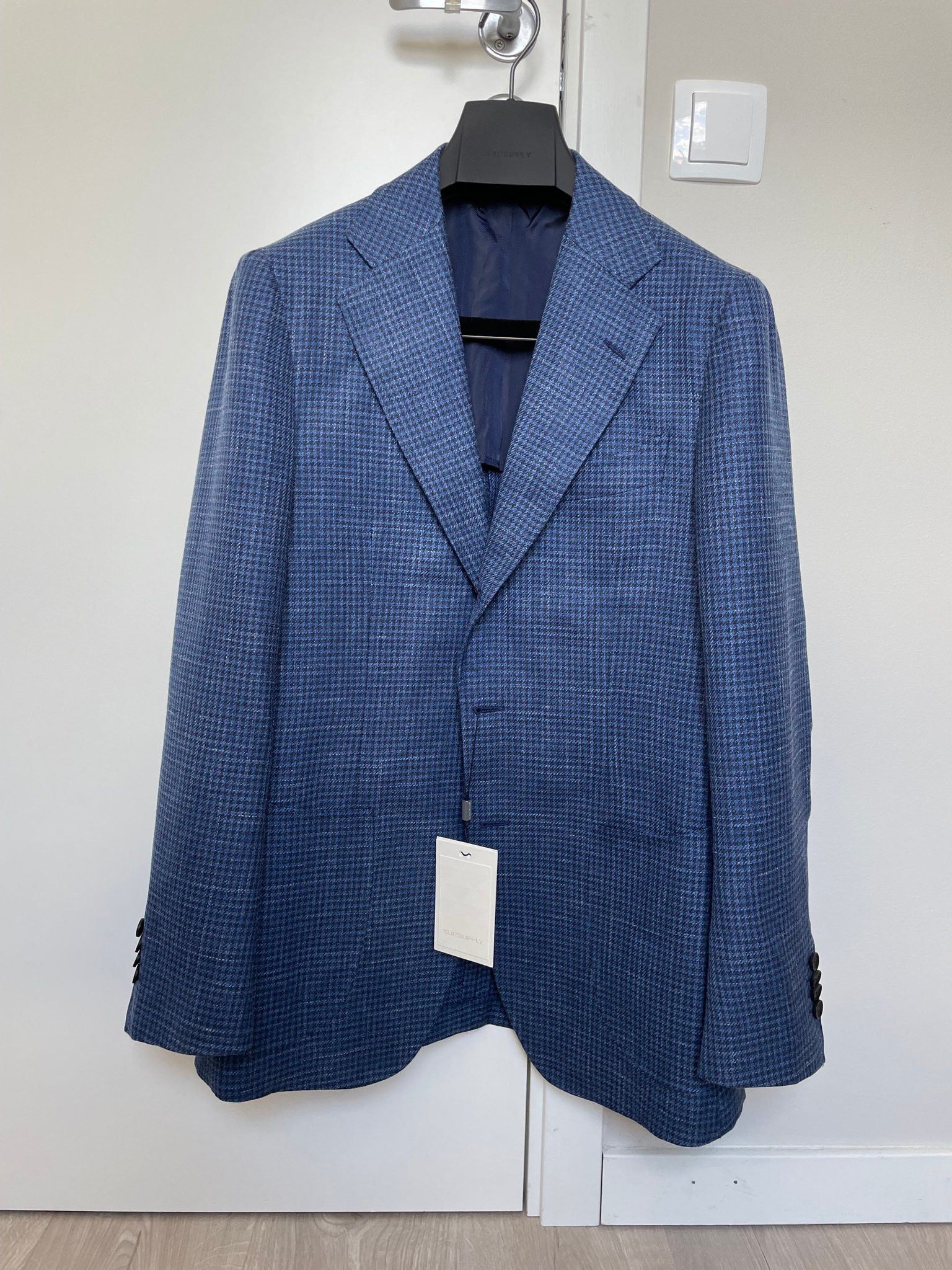 Suitsupply NWT Suitsupply mid blue houndstooth jacket, size 38R\EU48 Size 38R - 1 Thumbnail