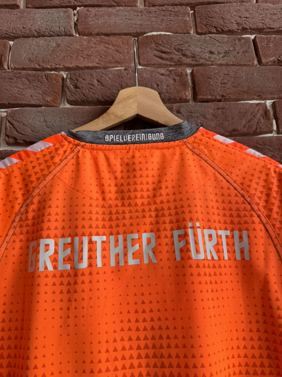 Vintage Greuther Furth Hummel 3rd Kit 2013 Football Jersey German Size US M / EU 48-50 / 2 - 8 Thumbnail