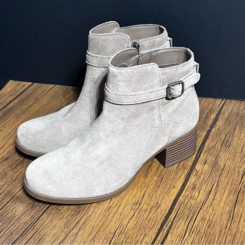 Koolaburra Koolaburra by Ugg Elena Suede Ankle Boots Women’s Size 8 Ta Size US 8 / IT 38 - 7 Thumbnail