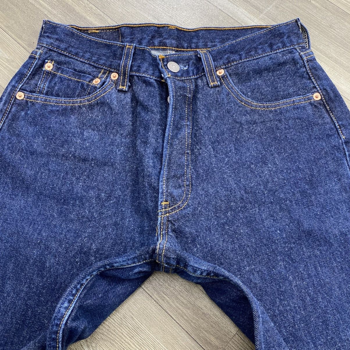 Levi's Vintage Clothing 🇺🇸1990s Vintage Levis 501 USA 30x32 Indigo Jeans Size US 30 / EU 46 - 3 Thumbnail