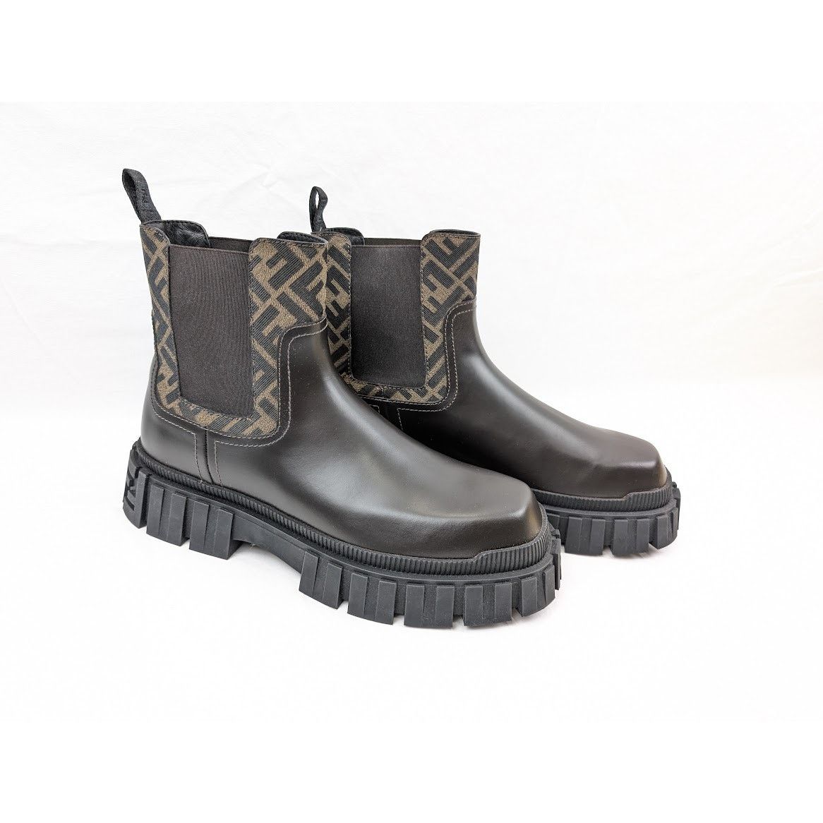 Fendi o1rshd1 Men's Fabric Calf Leather Boots in Black/Dark Brown Size US 11 / EU 44 - 1 Thumbnail