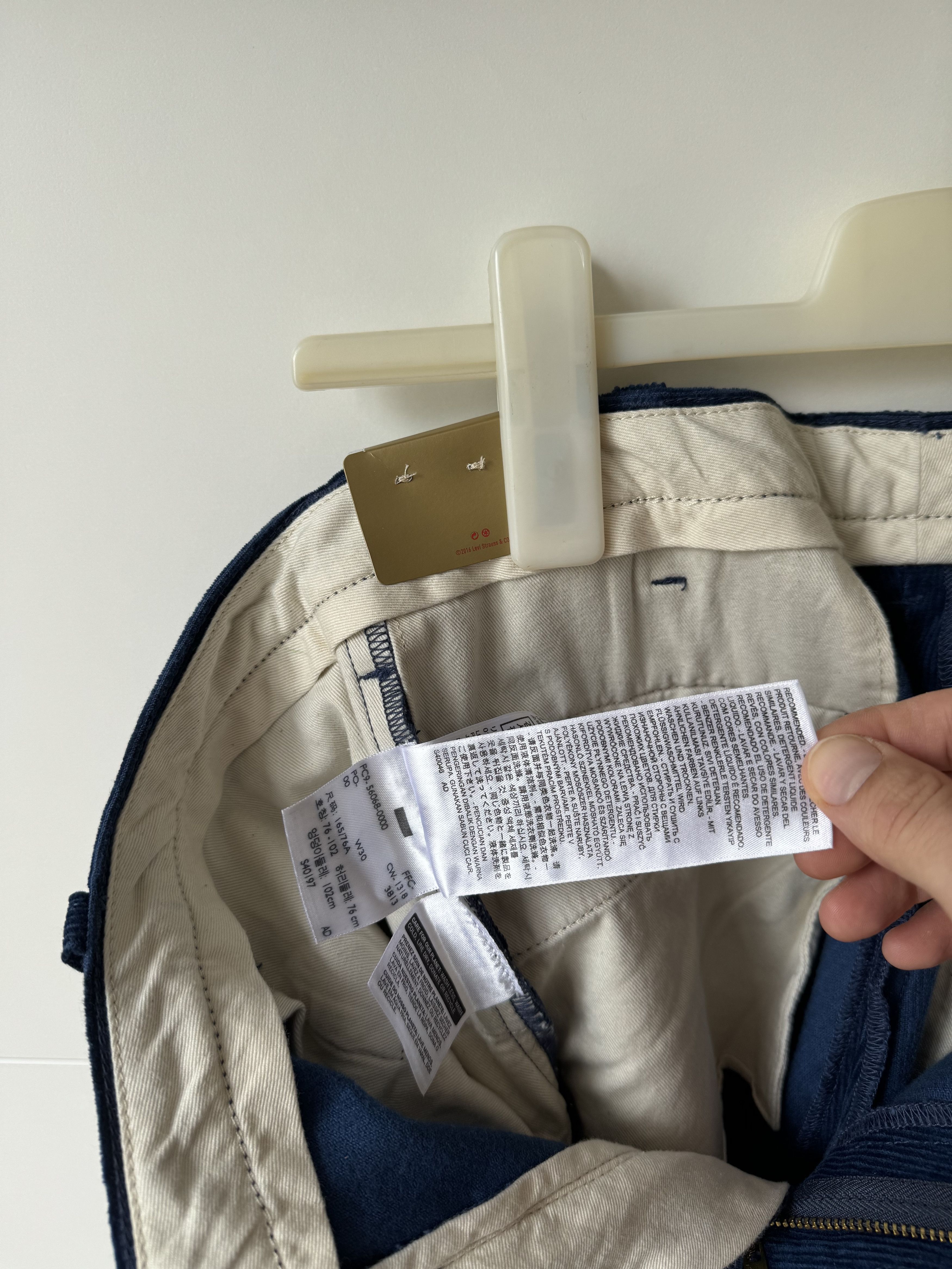 Levi's Vintage Clothing [30] 1960s Sta-Prest Corduroy Trousers (FW18) Size US 30 / EU 46 - 15 Thumbnail