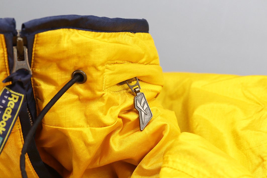 Reebok Vintage Reebok Anorak Jacket Yellow 90s Windbreaker Medium Size US M / EU 48-50 / 2 - 5 Thumbnail