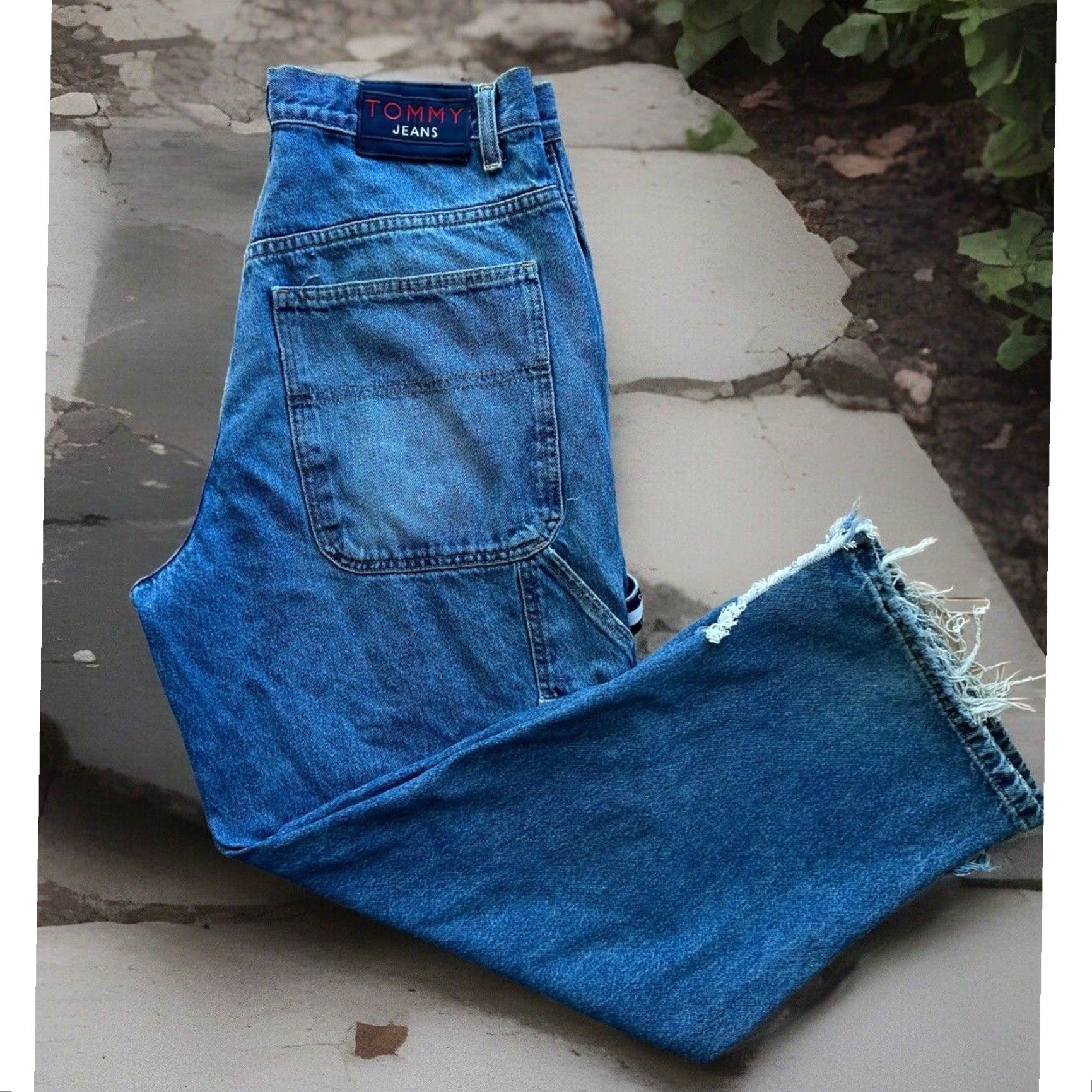 Tommy Hilfiger VINTAGE Tommy Hilfiger Carpenter Jeans 31x28 Blue 90s Baggy Skater Streetwear Mens Jeans Size US 31 - 2 Thumbnail