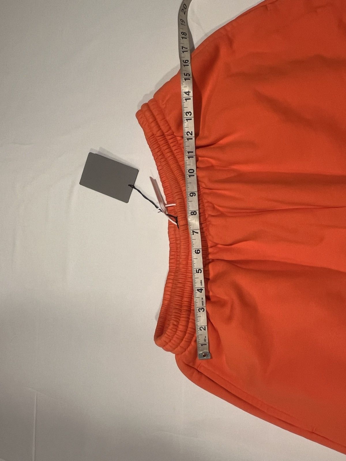 Balenciaga Balenciaga men’s oversized shorts. XS-L. $690 Size US 36 / EU 52 - 9 Thumbnail