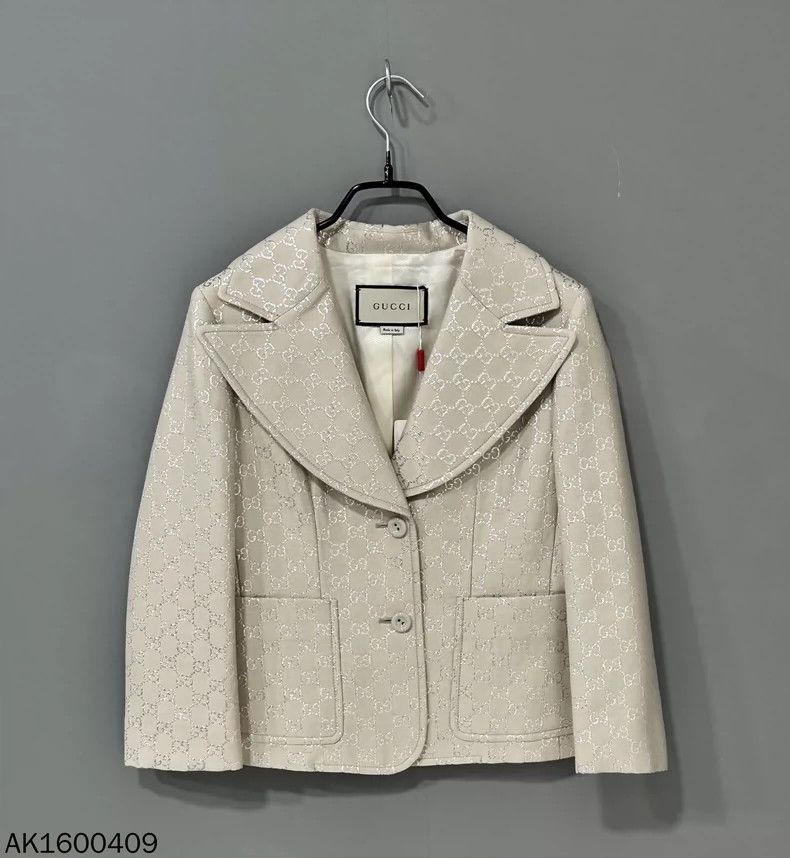 Gucci Gucci Size 38 Silver thread full-printed jacket size 38 250 Size US XS / EU 42 / 0 - 1 Thumbnail