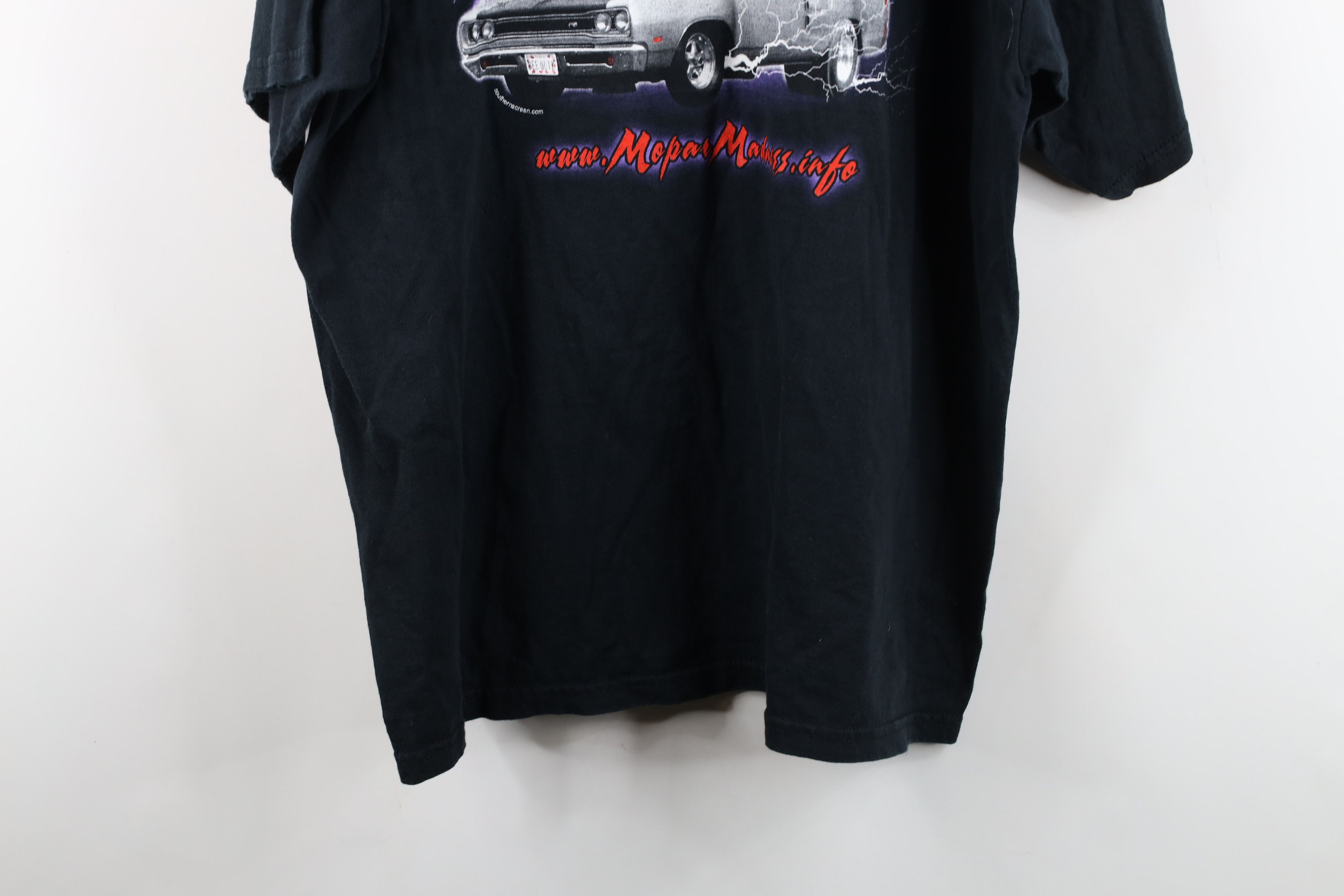 Vintage Vintage Y2K Streetwear Mopar Madness 4 Car Lightning T-Shirt Size US XL / EU 56 / 4 - 15 Thumbnail
