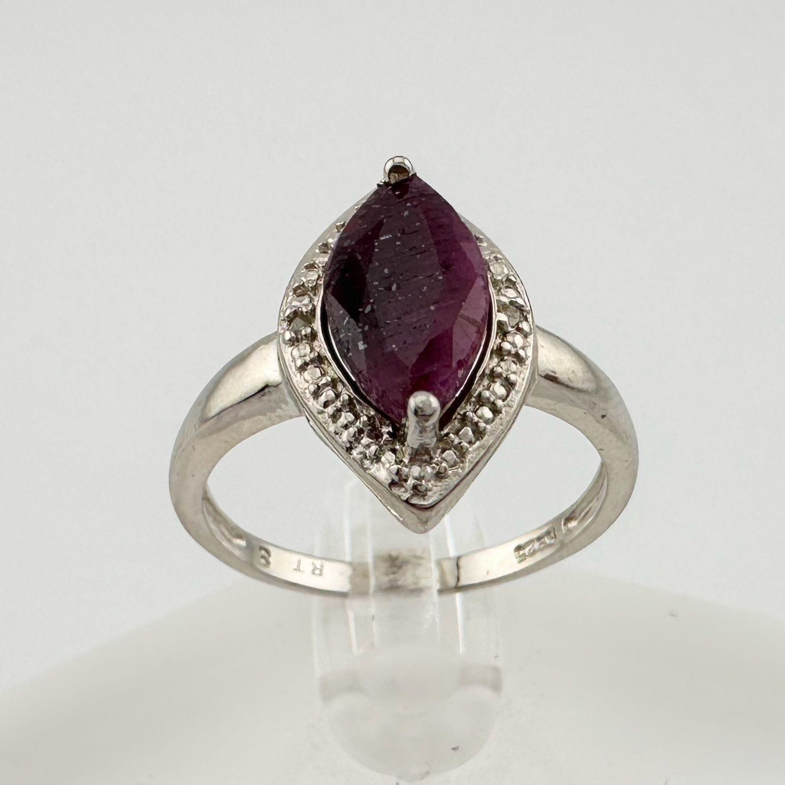 Marquise Cut Garnet & Diamond Ring - Sterling Silver - Sz 7