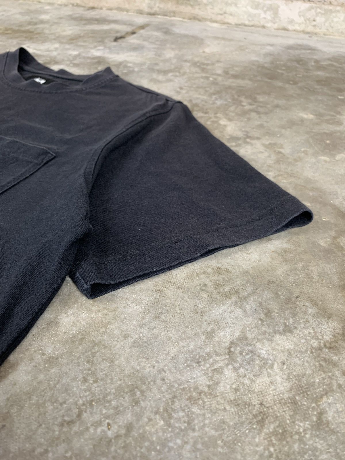 Stussy Stussy Spade Pocket Tshirt Size US S / EU 44-46 / 1 - 11 Thumbnail
