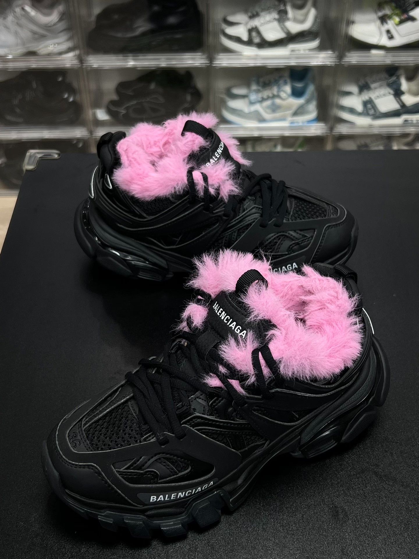 Balenciaga Balenciaga Lowtop Sneakers us_6 Women Size US 6 / IT 36 - 1 Thumbnail
