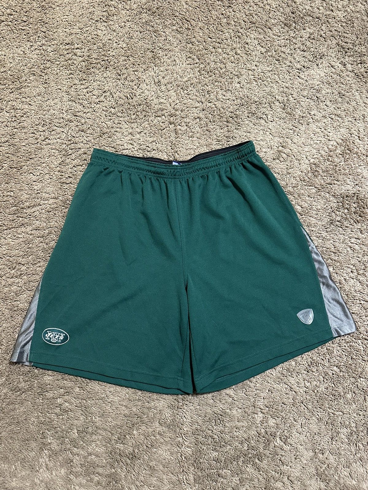 NFL × Reebok × Vintage Vintage Reebok NFL New York Jets shorts size xl Size US 36 / EU 52 - 1 Thumbnail