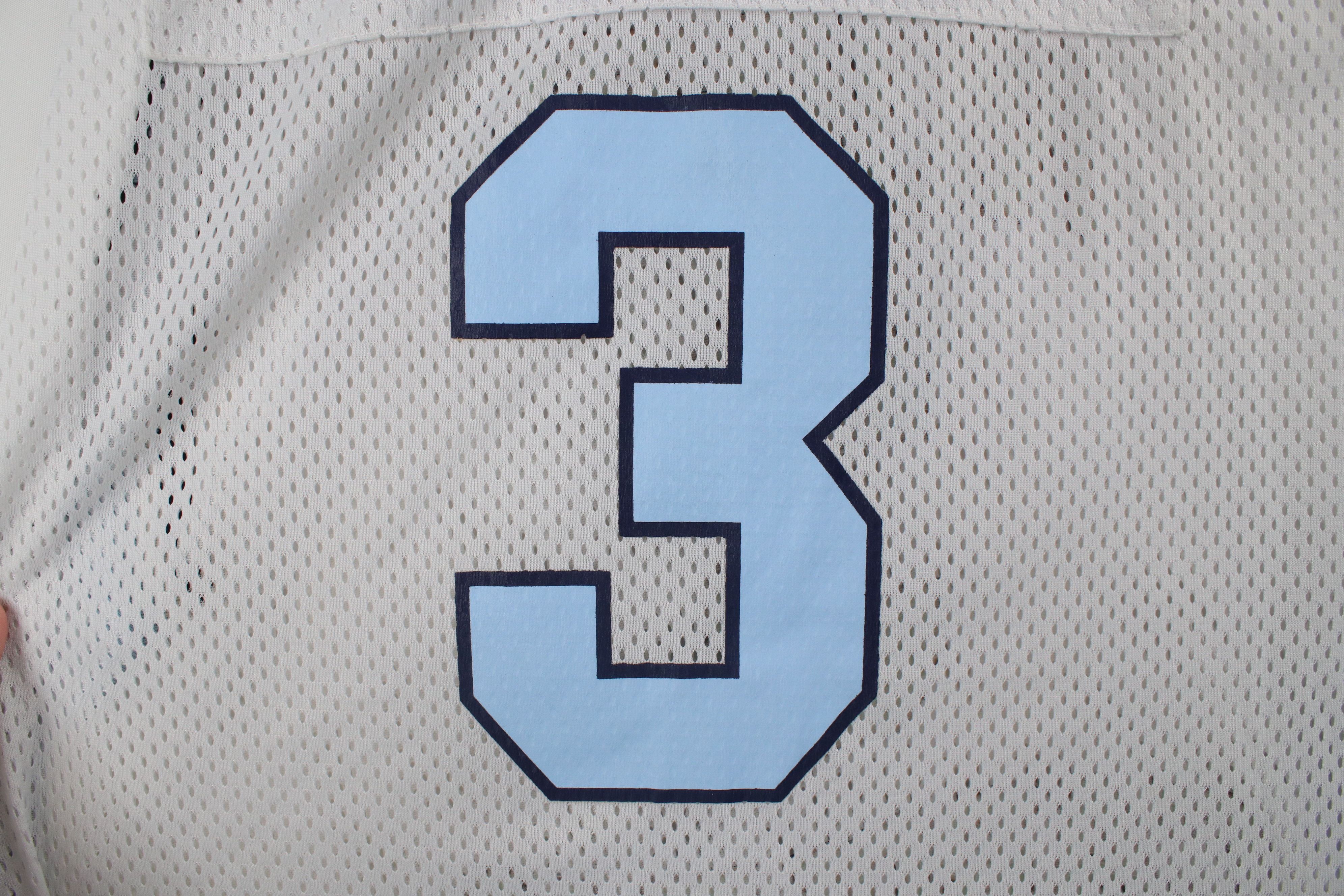 Vintage Vintage 90s Y2K University of North Carolina Basketball #3 Size US XXL / EU 58 / 5 - 9 Thumbnail