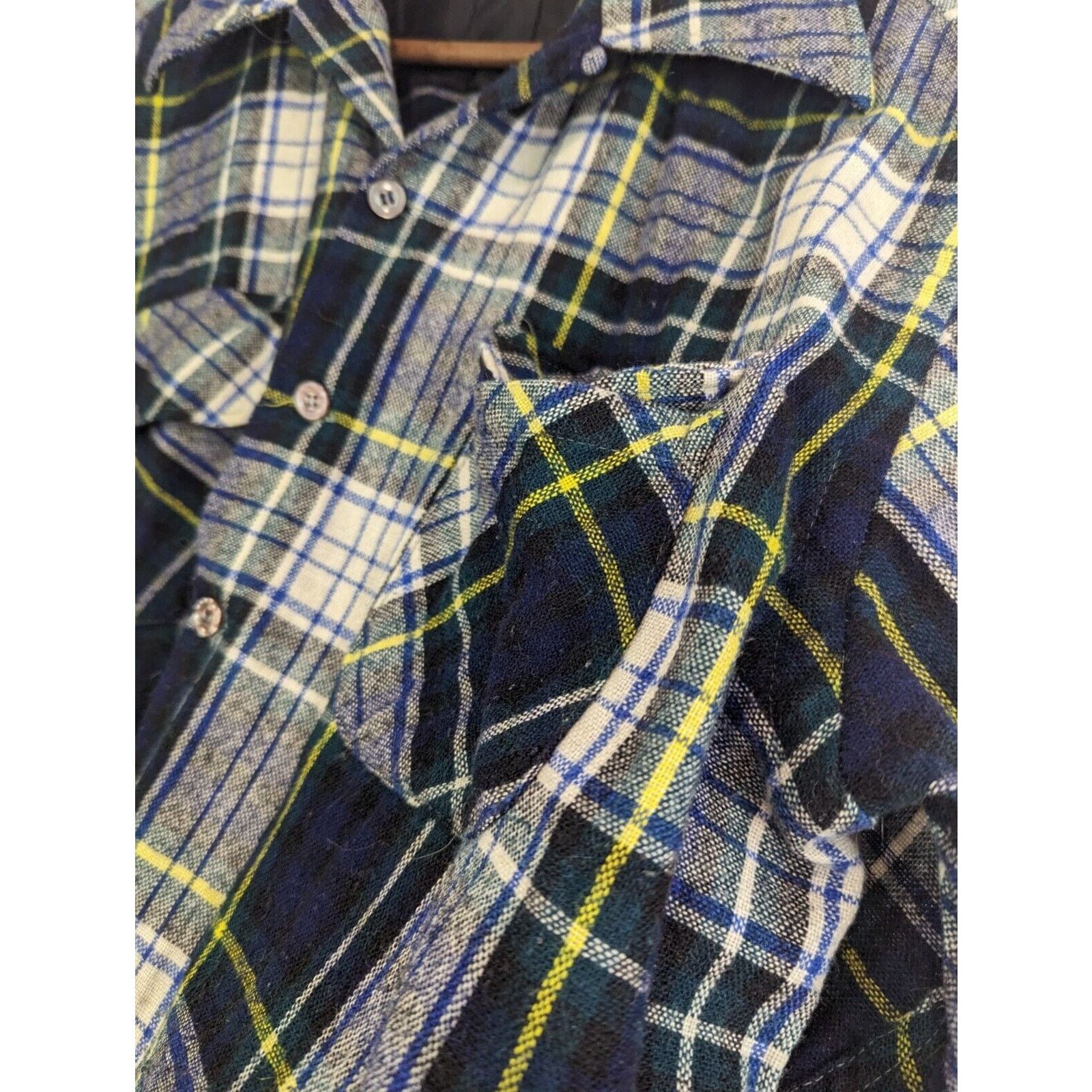 Vintage Vintage JC Penney Shirt Men L Wool Button 70s Flannel Black Size US L / EU 52-54 / 3 - 11 Thumbnail