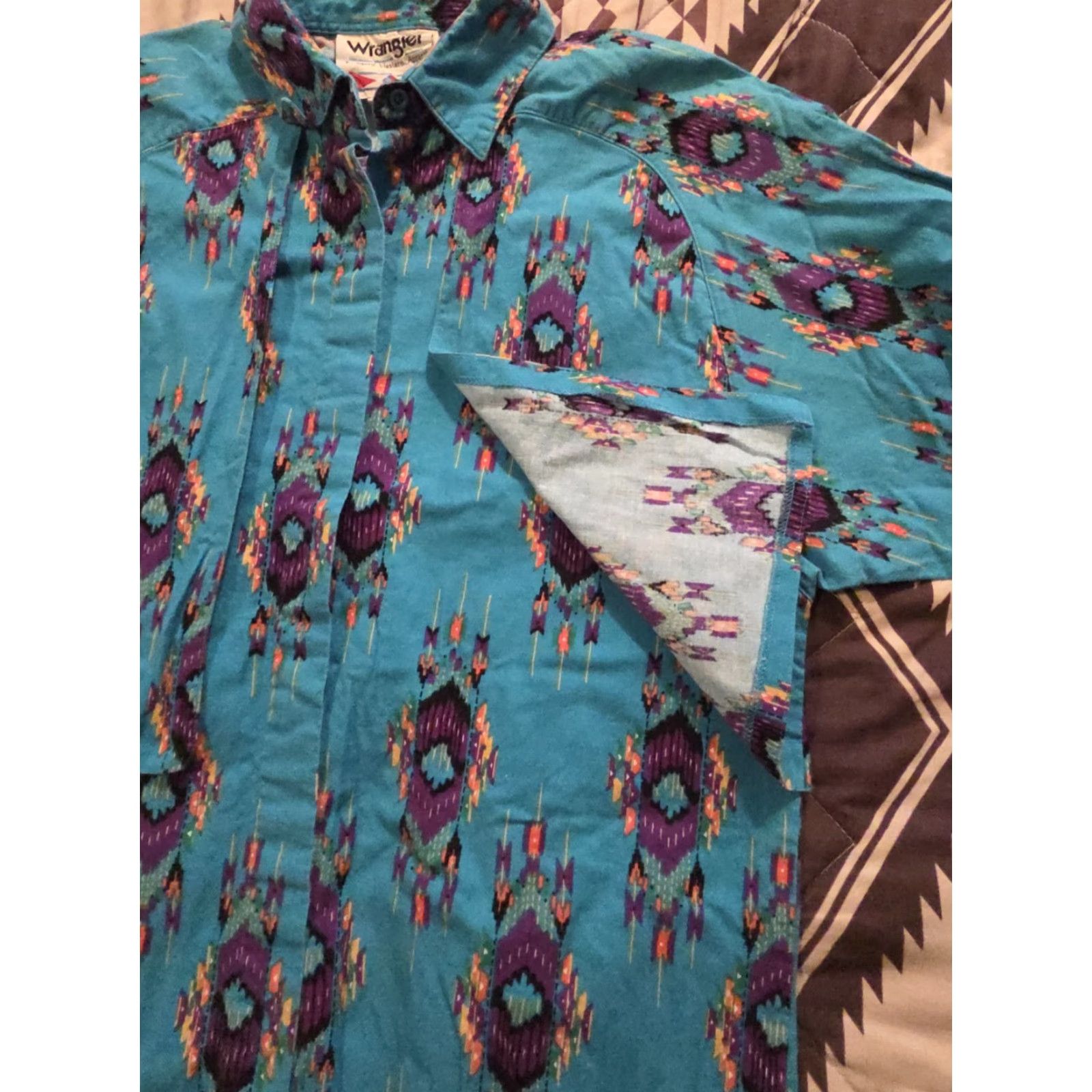Wrangler VINTAGE Wrangler Western Apparel Women's Rodeo Aztec Button Up Turquoise Medium Shirt Womens 1990s Cotton Western Size S / US 4 / IT 40 - 4 Thumbnail