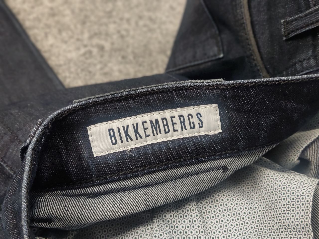 Dirk Bikkembergs Dirk Bikkembergs Slim Dark Wash Blue Classic Casual Jeans Size US 31 - 16 Thumbnail