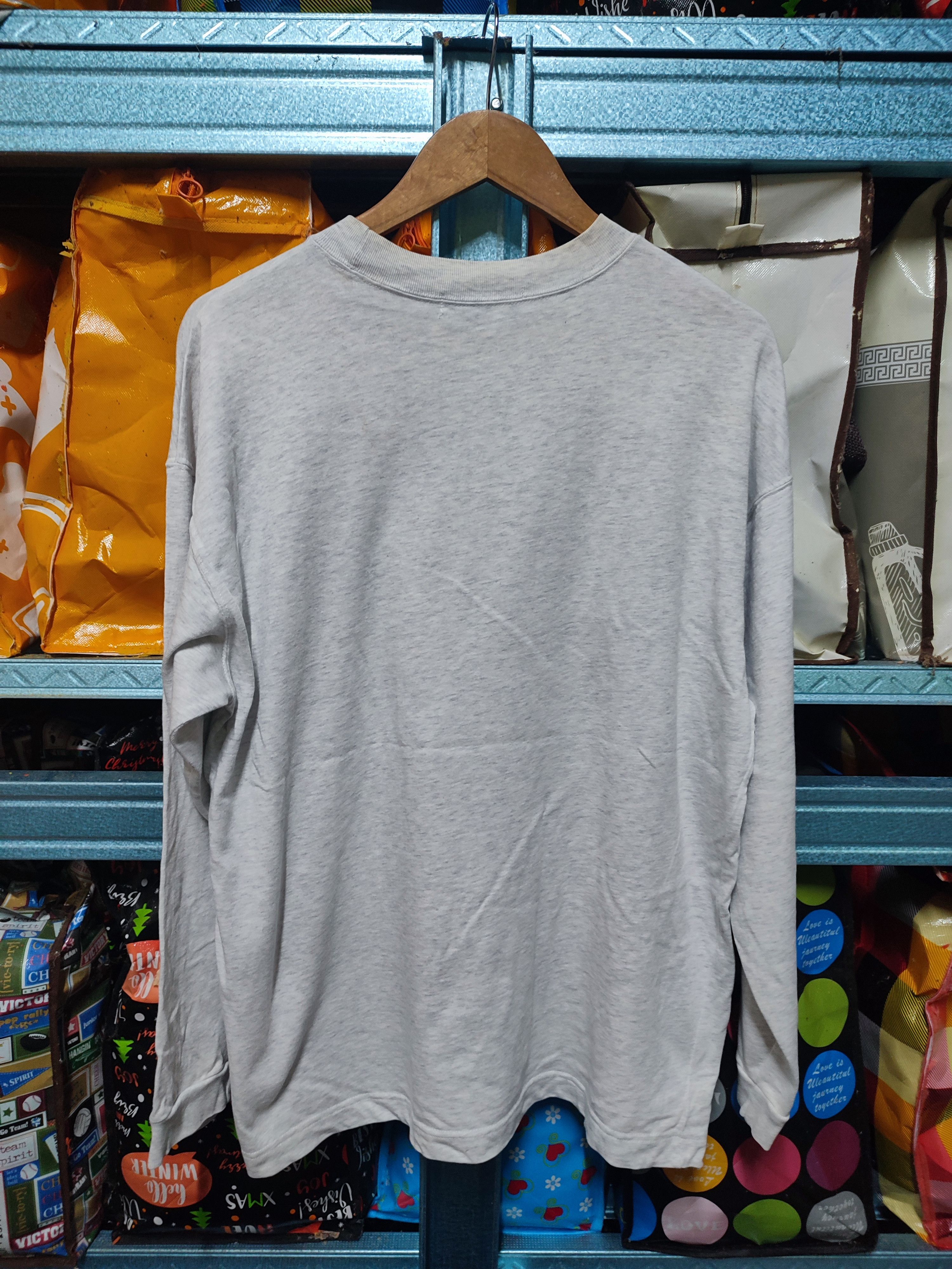 Japanese Brand × Vintage 🔥VINTAGE🔥 ©1994 Urawa Red Diamonds Long Sleeve Tshirt Size US L / EU 52-54 / 3 - 10 Thumbnail