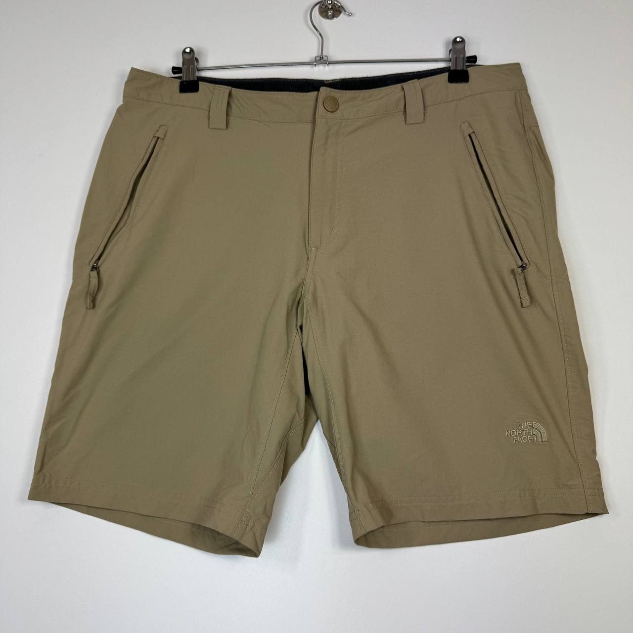 The North Face The North Face Hiking Shorts Beige Mens Size M Size US 34 / EU 50 - 1 Thumbnail