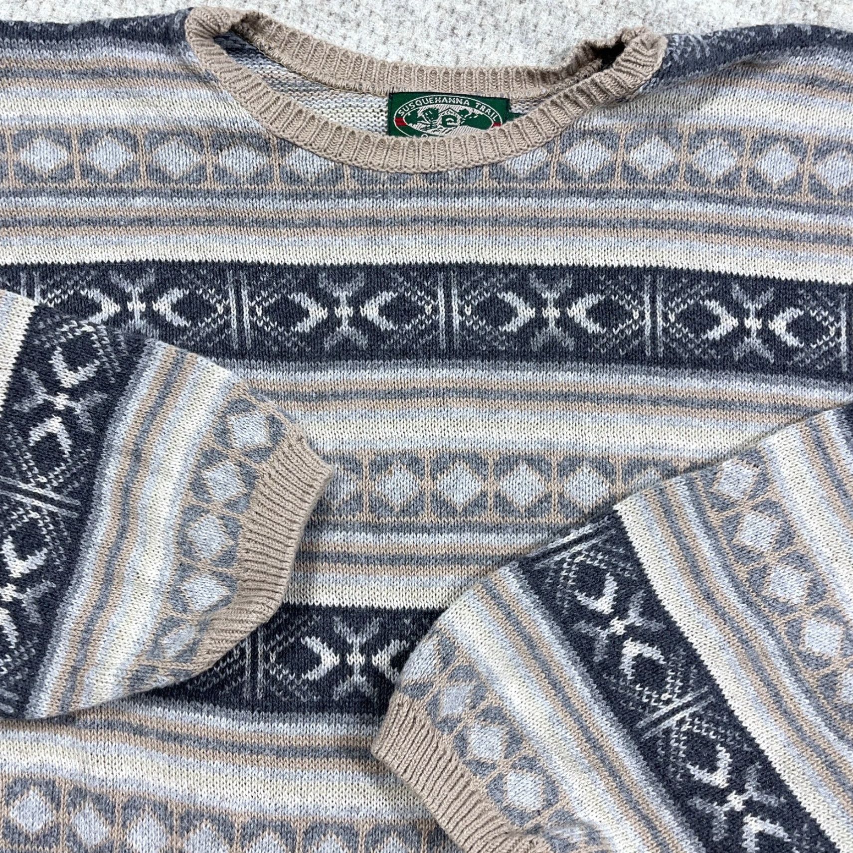 Vintage Vintage Susquehanna Trail Outtfitters UniS Sweater Geometric Knit Crew Neck Mens Large Tan Gray Golf 90s USA Retro Classic Grandpa Size US L / EU 52-54 / 3 - 5 Thumbnail