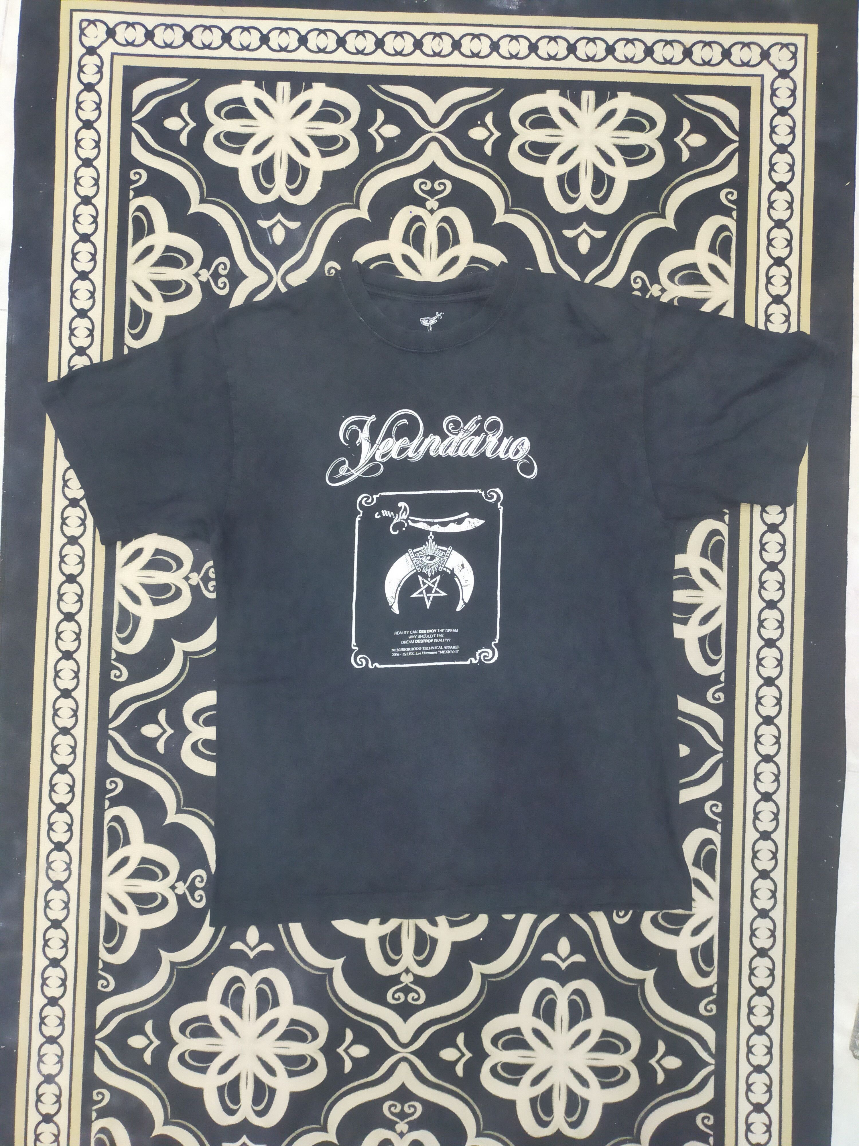 Neighborhood Neighborhood Les Hermanos Tee Size US L / EU 52-54 / 3 - 1 Thumbnail