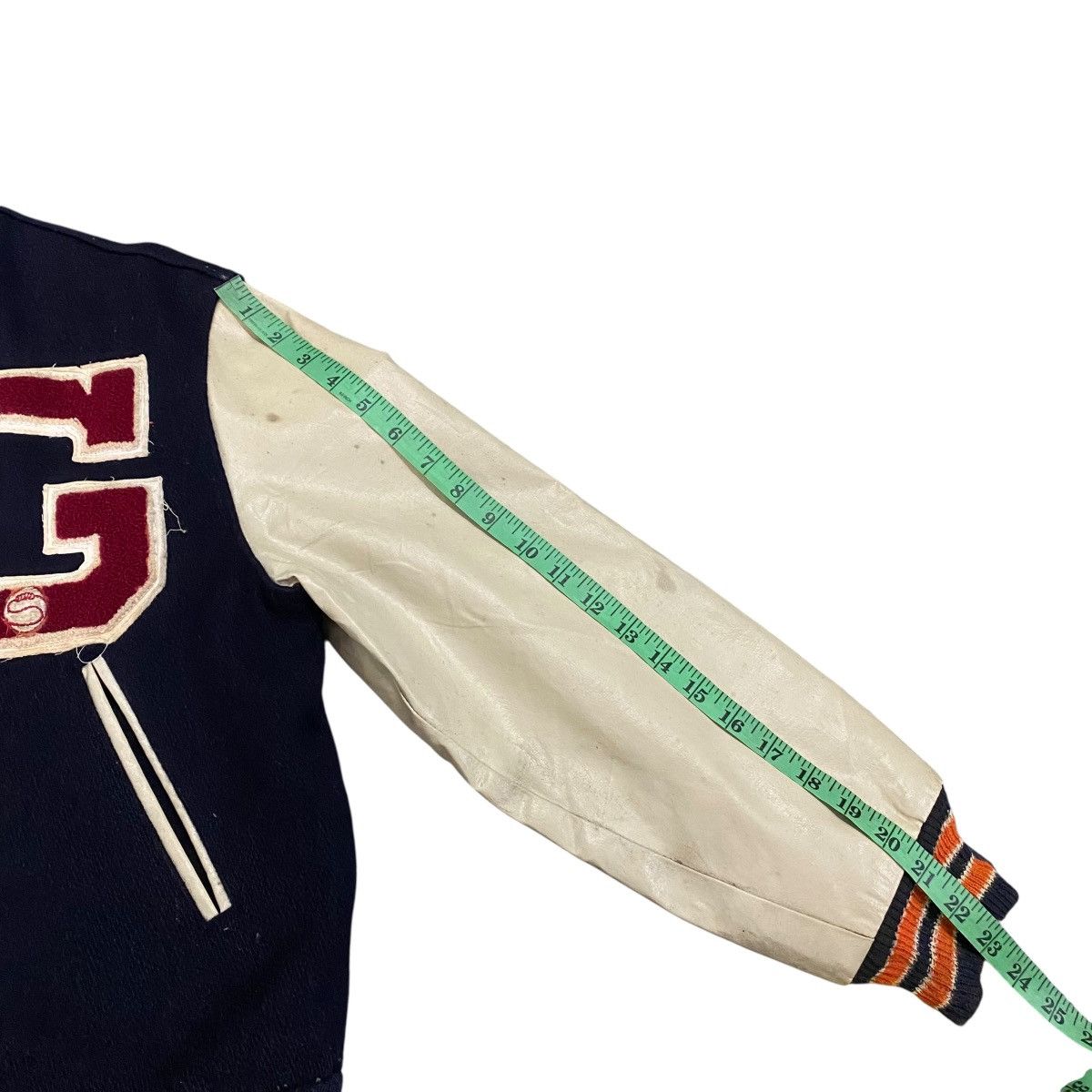 Champion Vintage 50s 60s Champion Running Man Labelled Varsity Jacket Size US M / EU 48-50 / 2 - 17 Thumbnail