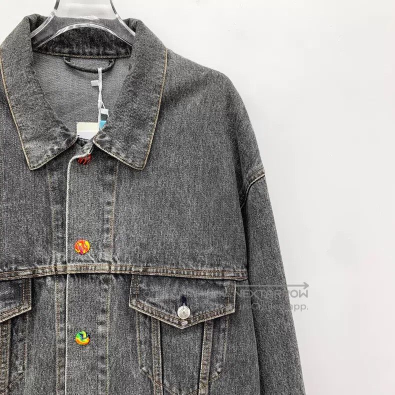 Balenciaga Balenciaga Grey Washed Letter Embroidered Cotton Collar Si Size US M / EU 48-50 / 2 - 3 Thumbnail
