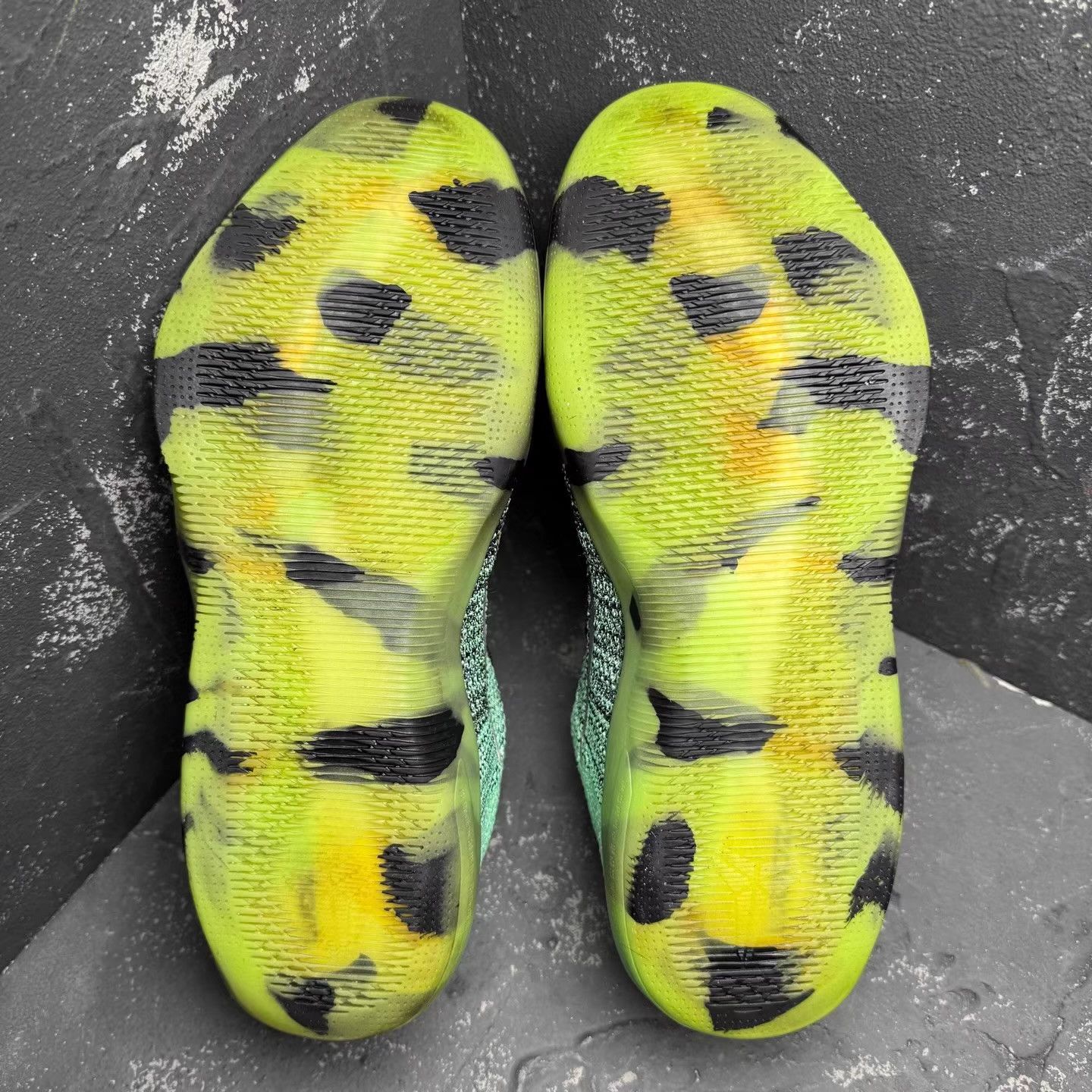 Nike Nike Kobe 11 All-Star Black & Green Q10 Size US 9 / EU 42 - 2 Thumbnail