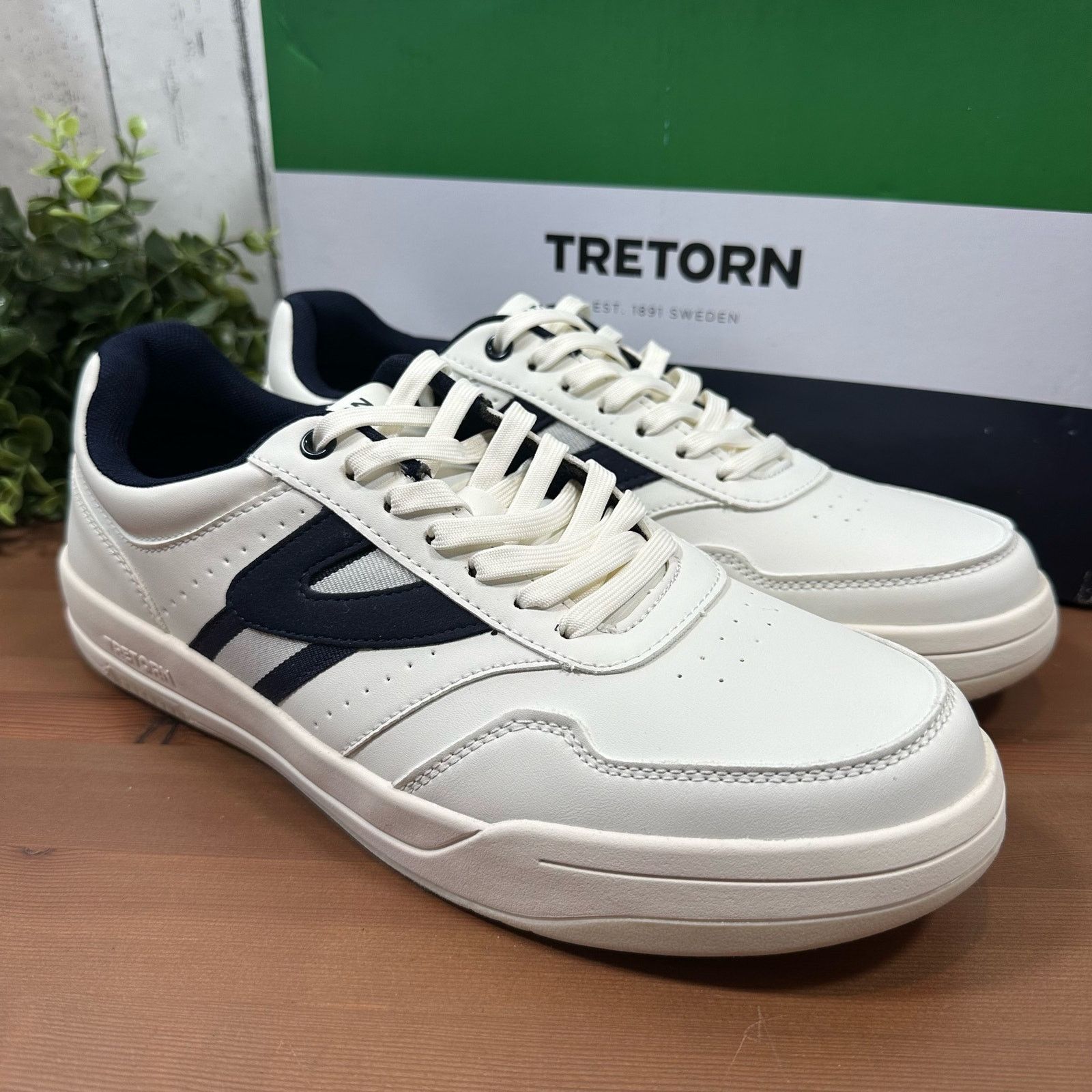 Tretorn Tretorn Dennis White Low Top Lace Up Sneakers Men's Size 9 Size US 9 / EU 42 - 2 Thumbnail