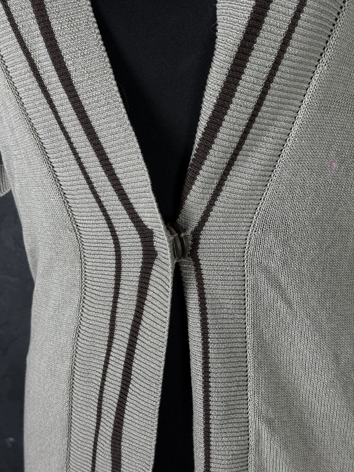 Brunello Cucinelli Brunello Cucinelli Beige Short Sleeve Button Long Cardigan Size M / US 6-8 / IT 42-44 - 4 Thumbnail