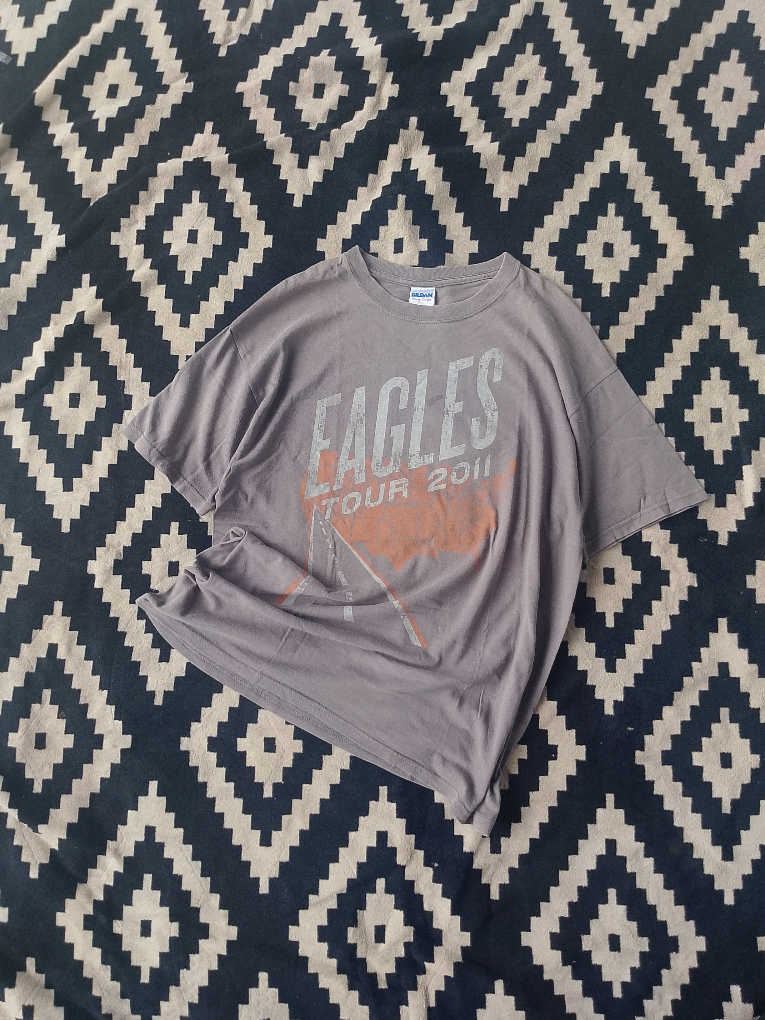 Band Tees Authentic 2011 Eagles Band Merch Asian Tour Size US L / EU 52-54 / 3 - 2 Thumbnail