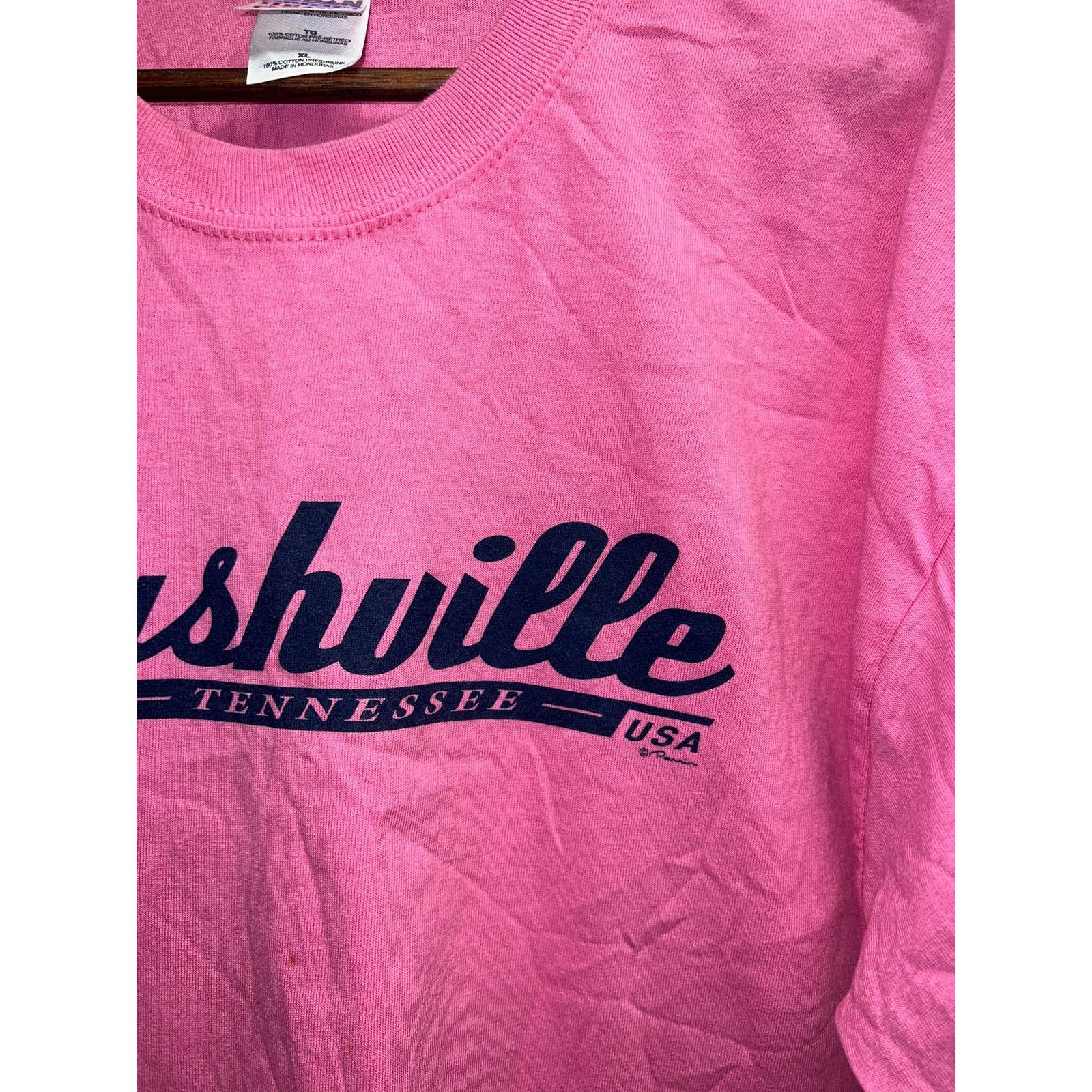Gildan Vintage Nashville Shirt Tennessee USA City Pink Tee VTG XL Size US XL / EU 56 / 4 - 4 Thumbnail