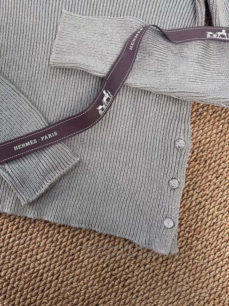 Hermes Hermes Margiela Era Silk Side Button Knit Top - Grey Size XS / US 0-2 / IT 36-38 - 3 Thumbnail
