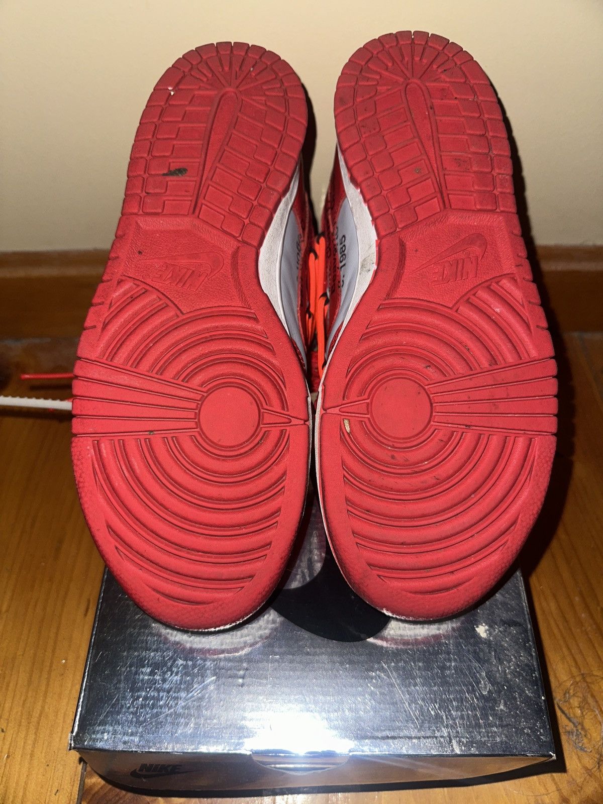 Nike × Off-White Nike Off-White x Dunk Low 'University Red' Size US 8.5 / EU 41-42 - 6 Thumbnail