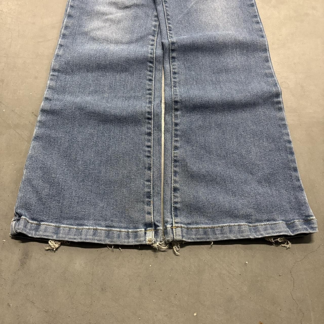 Vintage Crazy Vintage Y2K/2000s Flared Bootcut Medium Wash Denim Jeans! Size US 30 / EU 46 - 3 Thumbnail