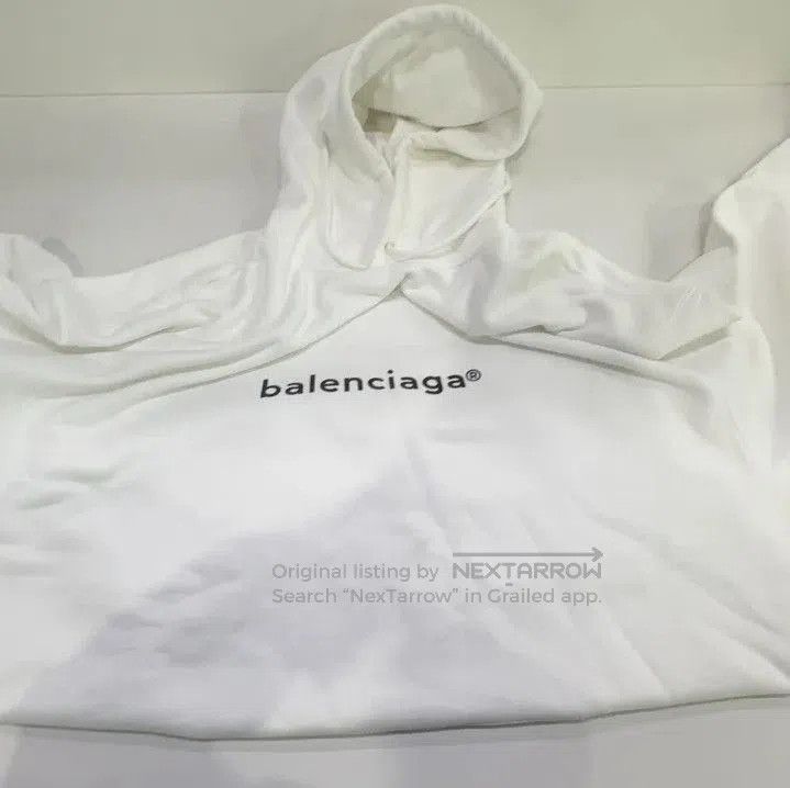 Balenciaga Balenciaga Oversized White Hoodie for Men. Size US S / EU 44-46 / 1 - 7 Thumbnail