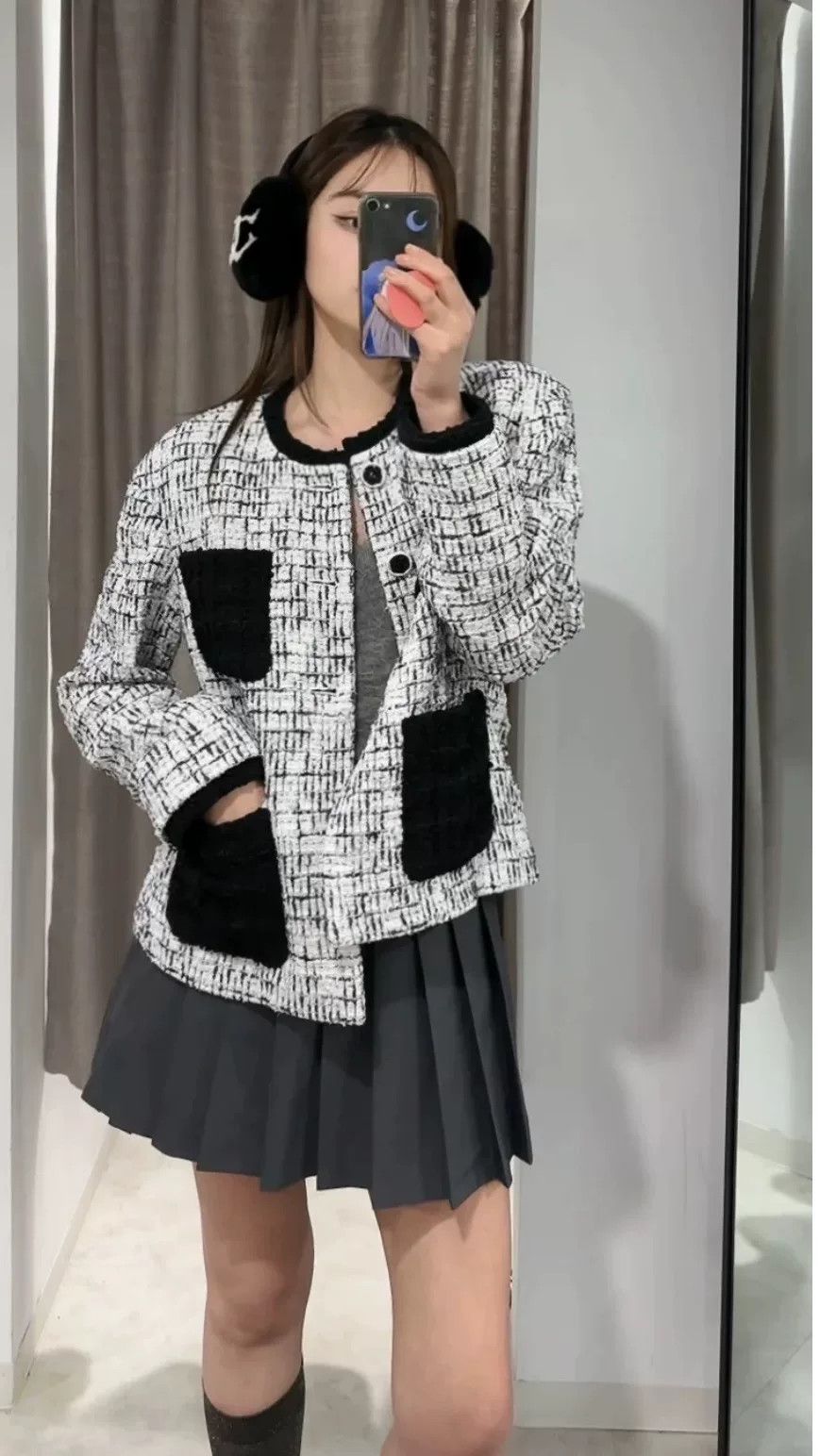Chanel Chanel 22C Wang Yibo Resort Tweed Jacket Size US XS / EU 42 / 0 - 1 Thumbnail
