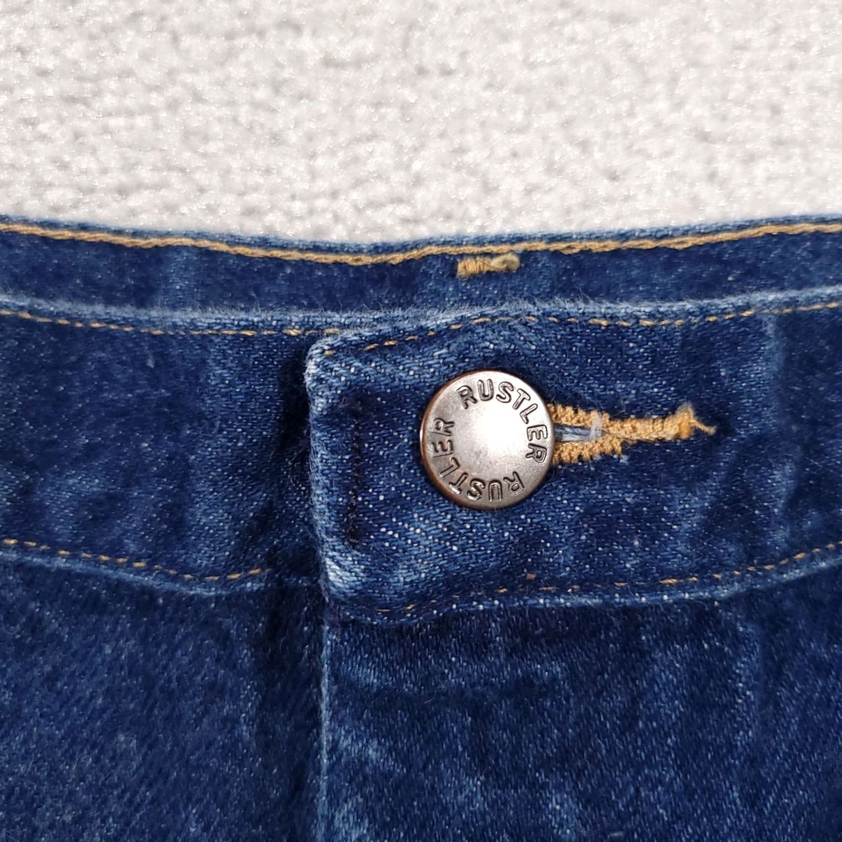 Denime VINTAGE Rustler Mens Blue Denim Jeans Cowboy Cut 87620NY 38x30 Actual 35x29 Jeans Cowboy Bootcut 5-Pocket Mens US Theme USA Regular Size Size US 38 / EU 54 - 4 Thumbnail
