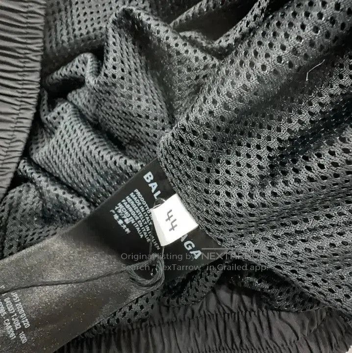 Balenciaga Balenciaga High-Performance Black Jacket for Men. Size US L / EU 52-54 / 3 - 5 Thumbnail
