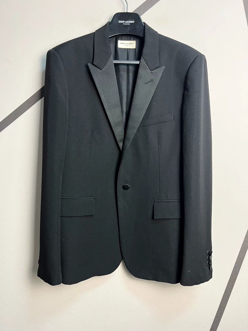 Saint Laurent Paris Spring/Summer 21 Satin Sword-Neck Wool