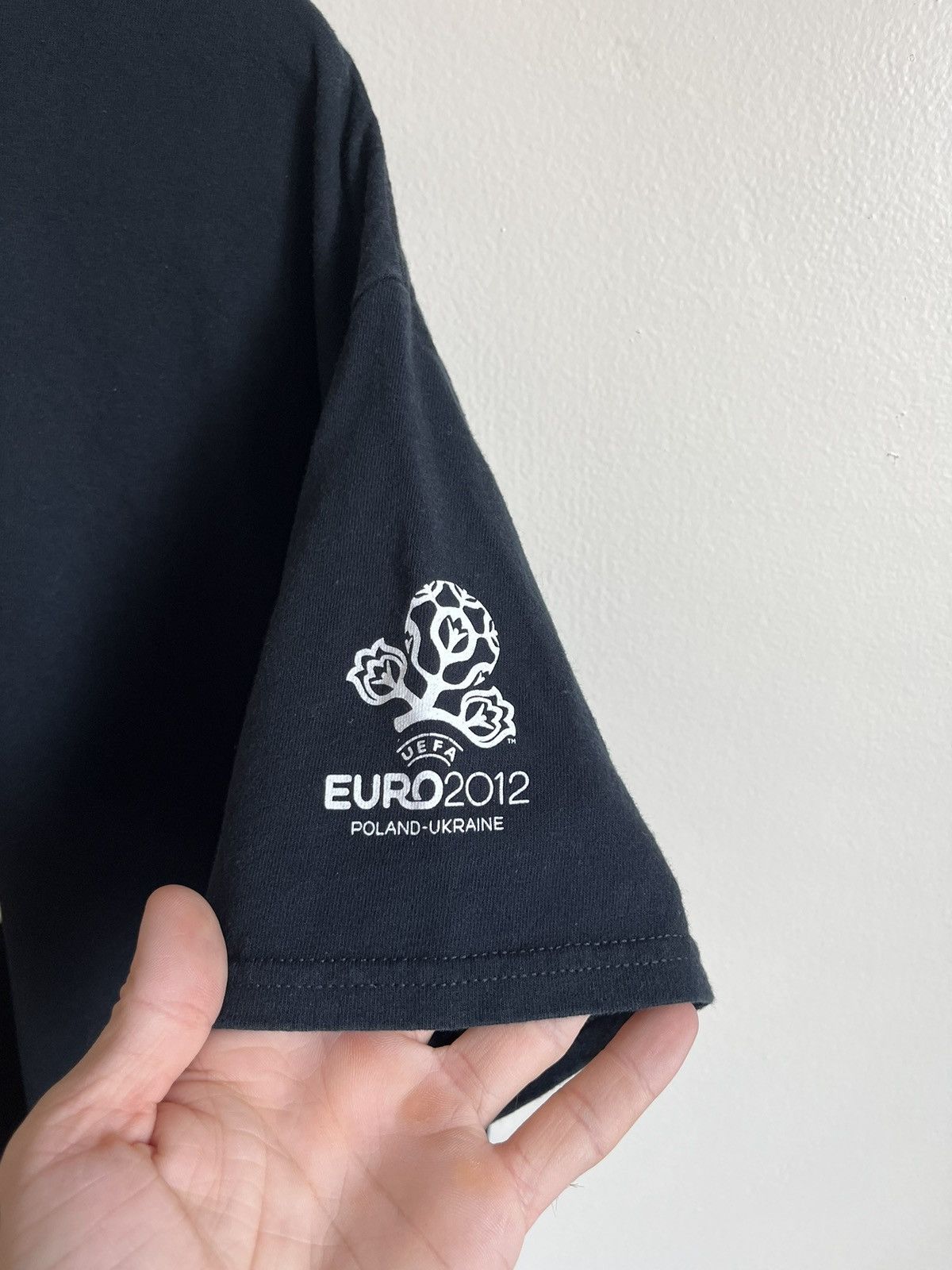 UEFA Vintage 2012 UEFA Euro Poland-Ukraine Fanal T-Shirt Size US XXL / EU 58 / 5 - 7 Thumbnail