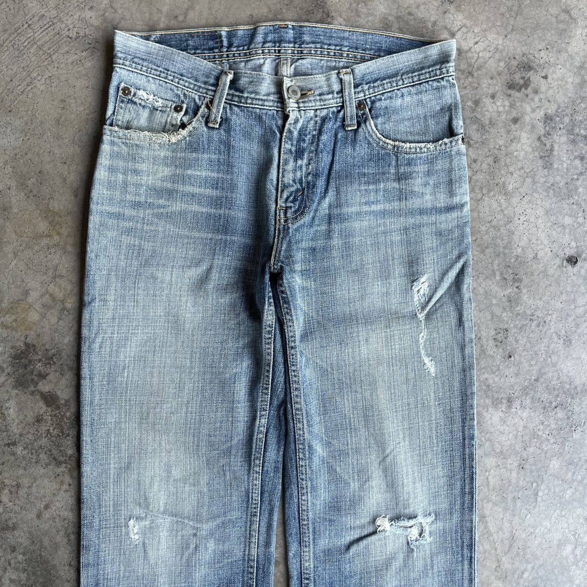 Levi's Vintage Clothing 🔥Vintage Levis Stoned Washed Ripped Distress Denim Jeans Size US 31 - 2 Thumbnail