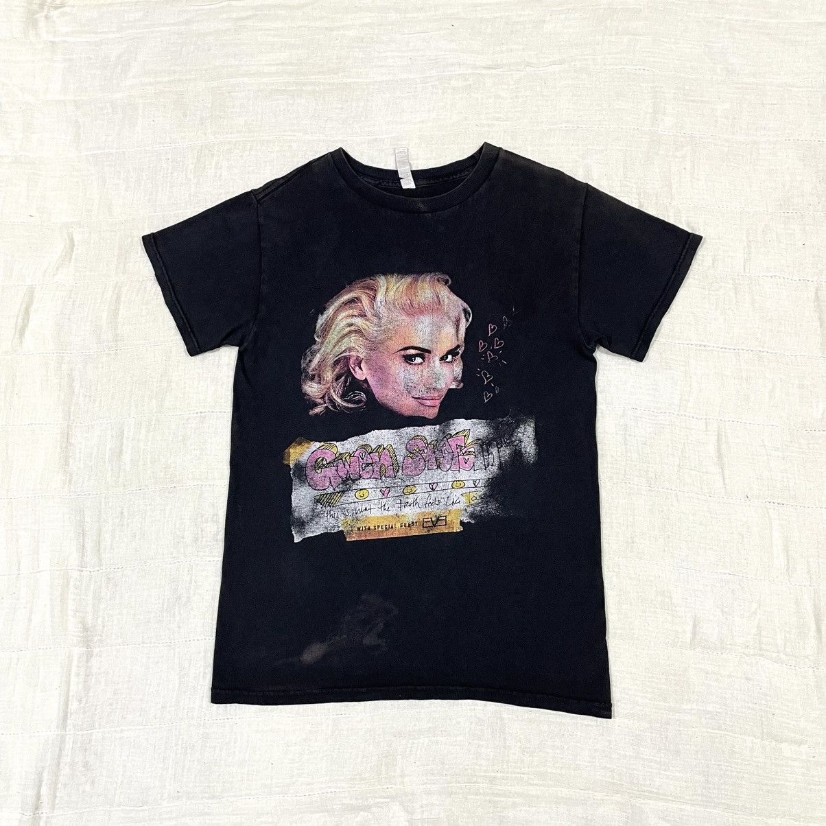 Band Tees Vintage 2016 Thrashed Faded Gwen Stefani Rare T Shirt Size US S / EU 44-46 / 1 - 2 Thumbnail