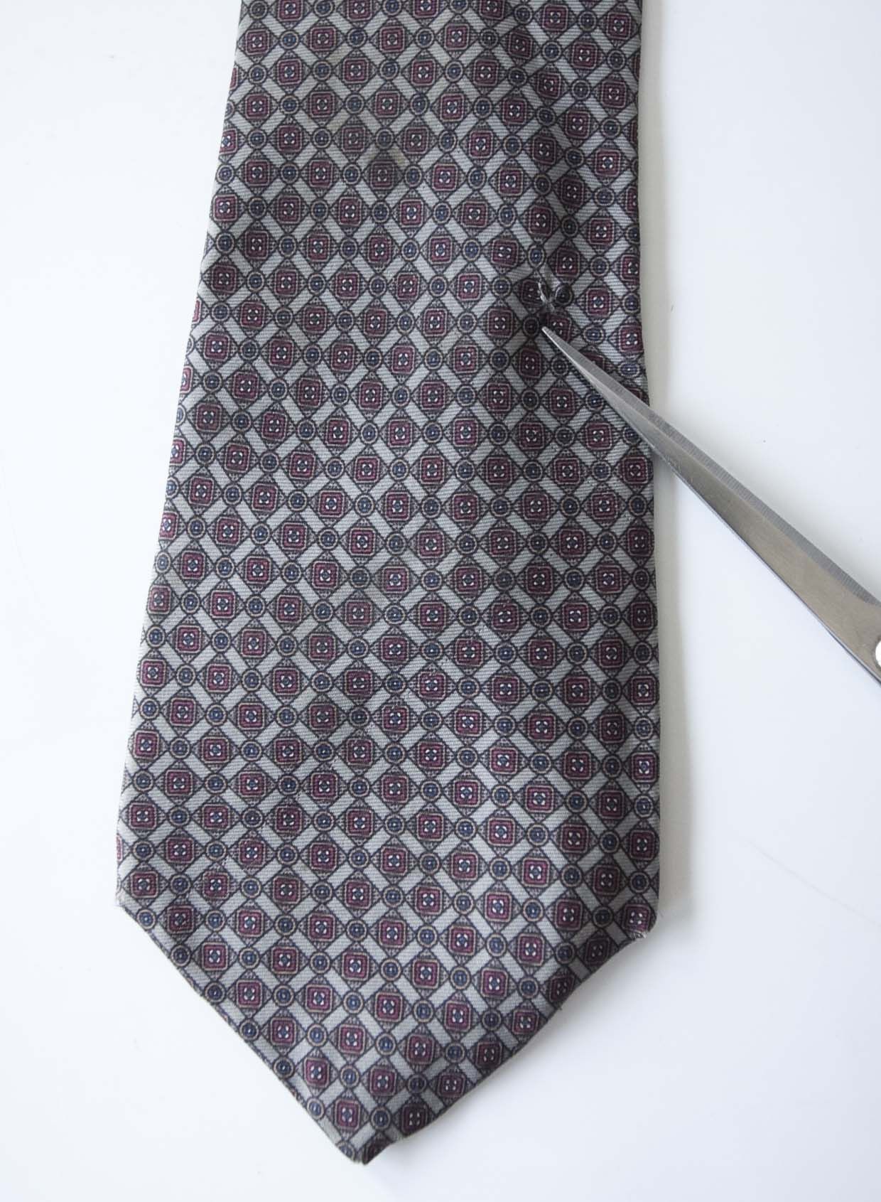 Vintage × Yves Saint Laurent Yves Saint Laurent Neckwear Tie 100% Silk Gray/ Brown Size ONE SIZE - 2 Thumbnail