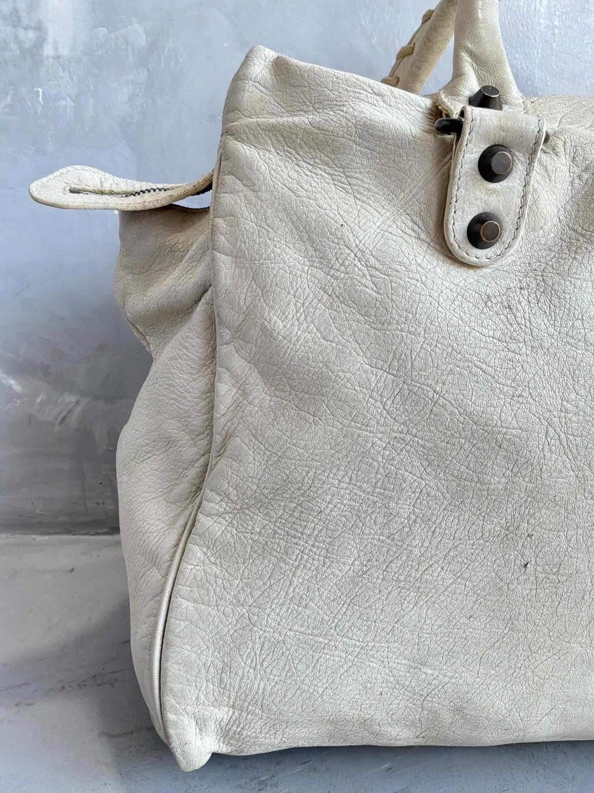 Balenciaga Balenciaga - Motorcycle ‘Midday’ Lambskin Leather Handbag Size ONE SIZE - 19 Thumbnail